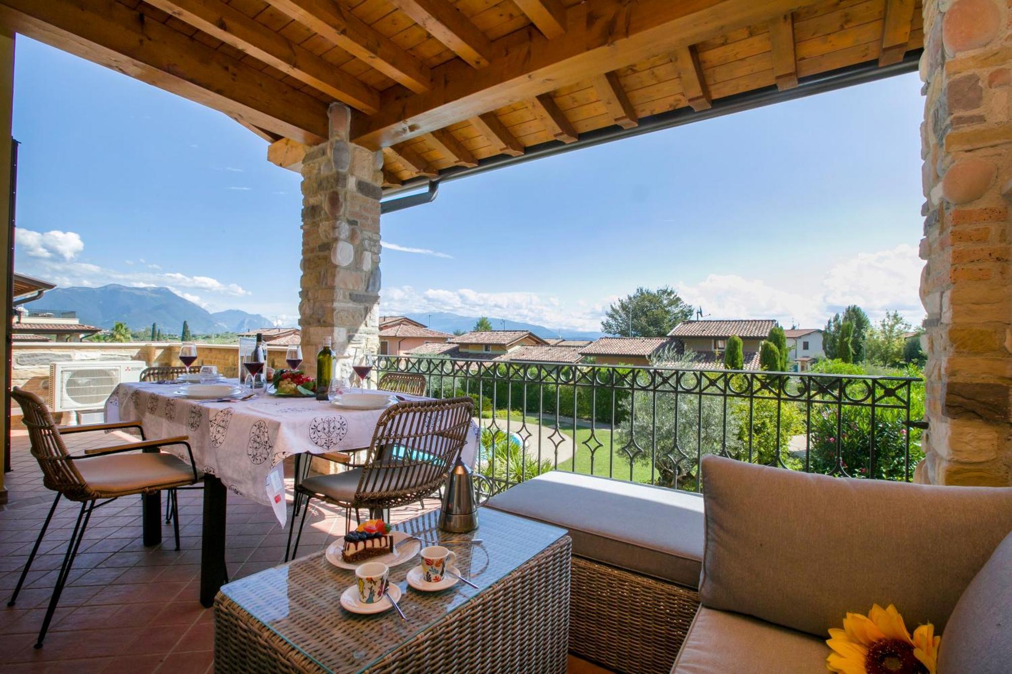Casa Valtenesi Польпенацце-дель-Гарда Экстерьер фото
