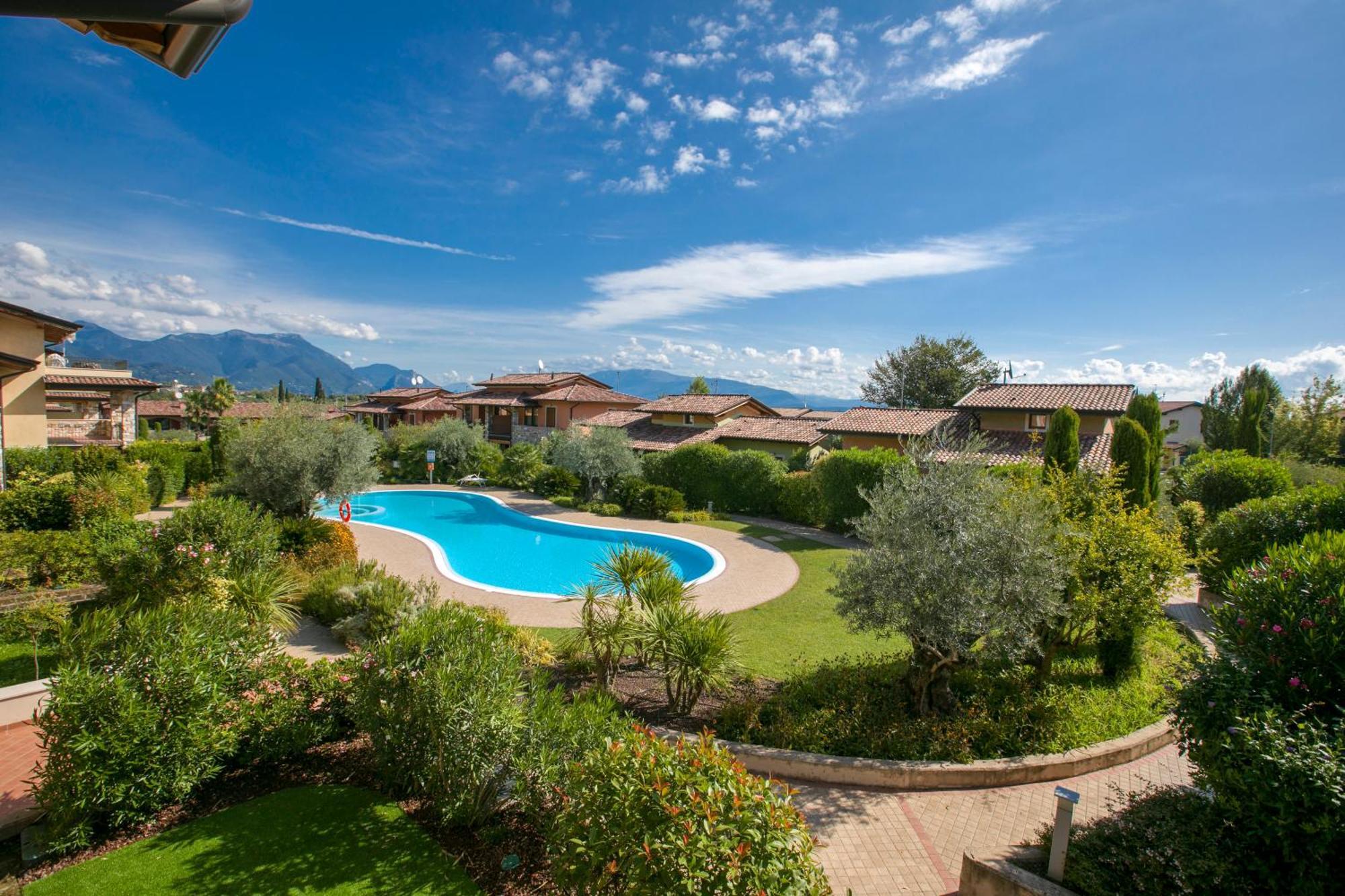 Casa Valtenesi Польпенацце-дель-Гарда Экстерьер фото