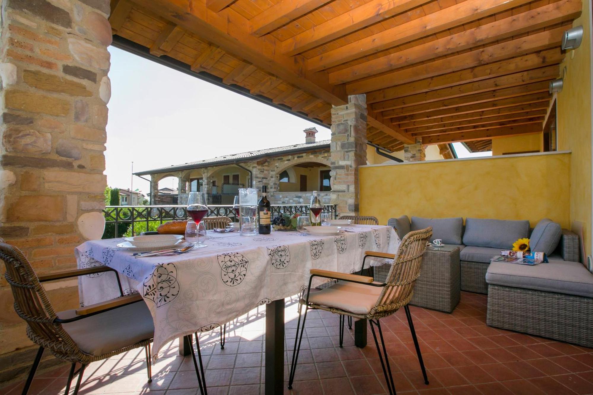 Casa Valtenesi Польпенацце-дель-Гарда Экстерьер фото